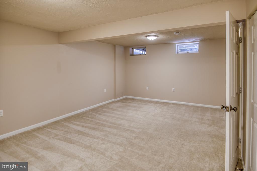 6449 TARRINGTON COURT