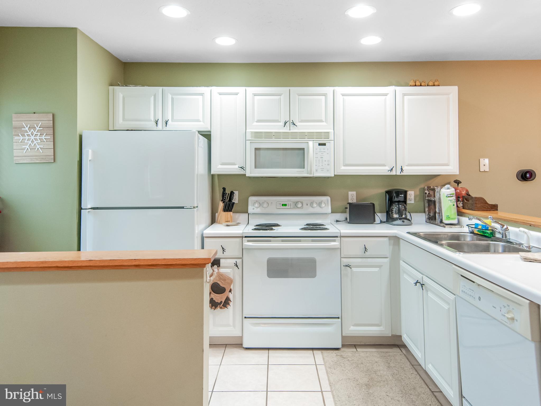 257 Marsh Hill Rd #13