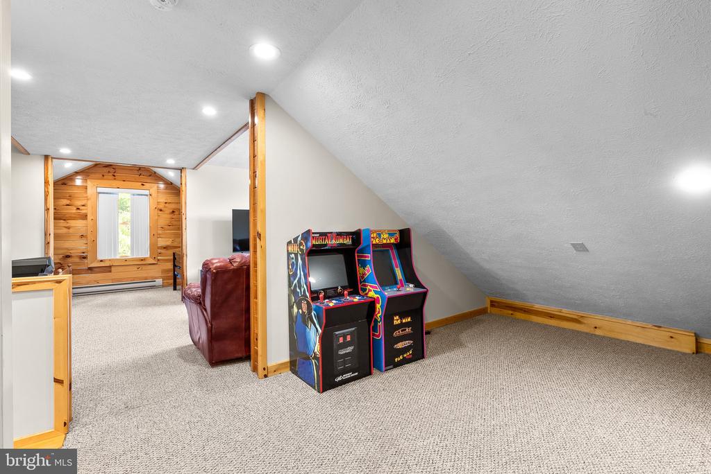 130 Jakes Dr