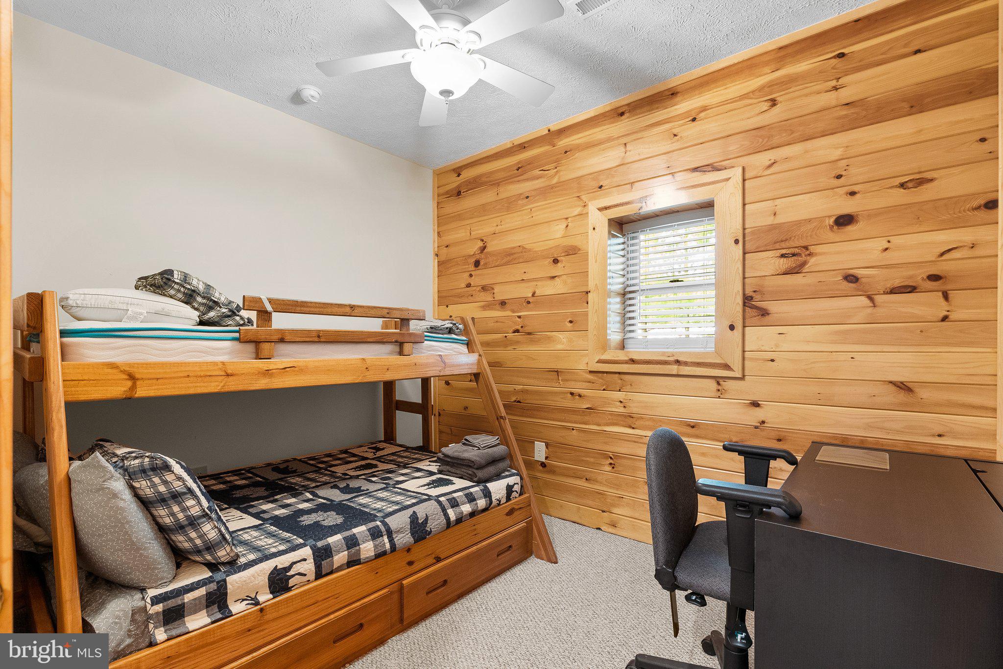 130 Jakes Dr