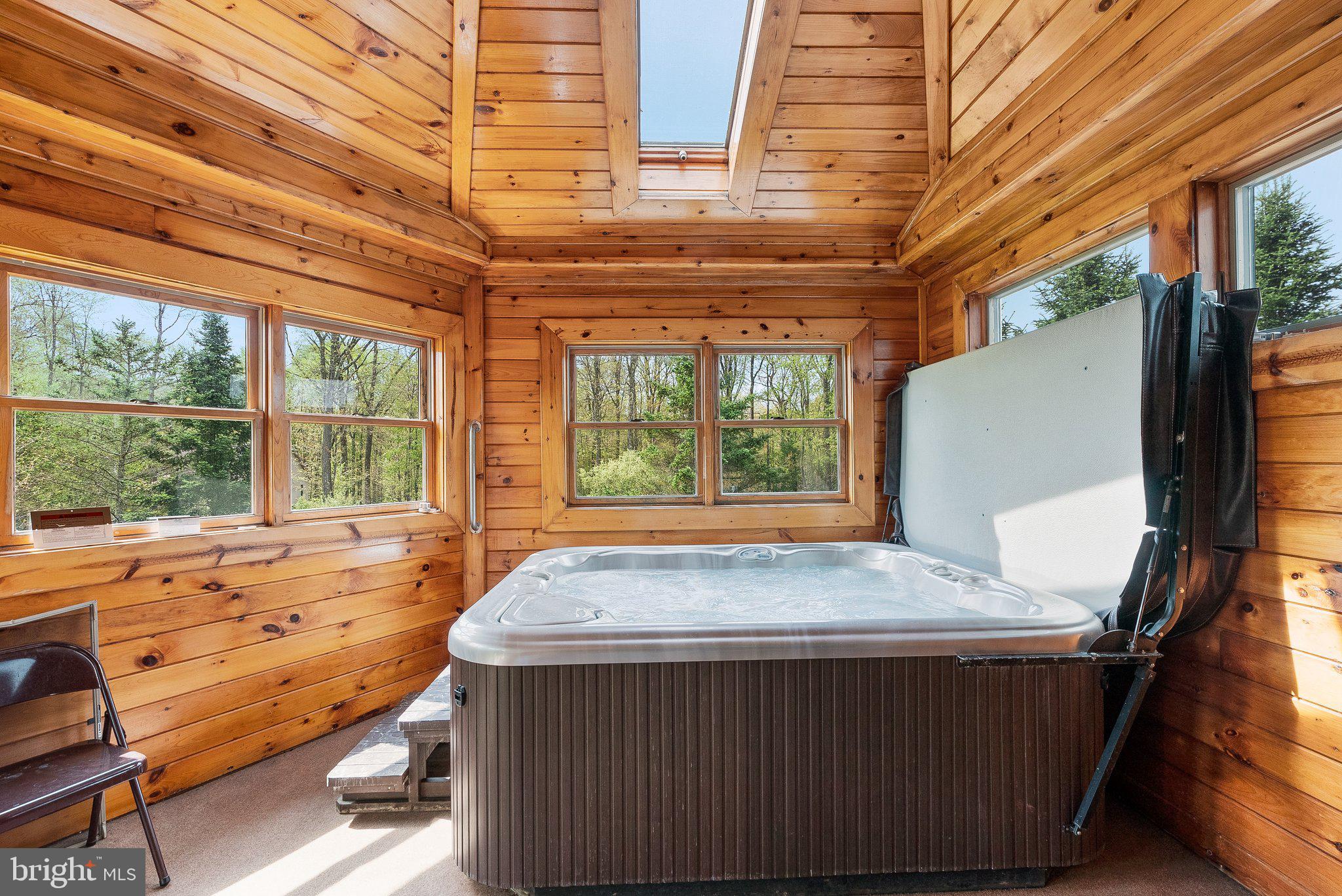 130 Jakes Dr