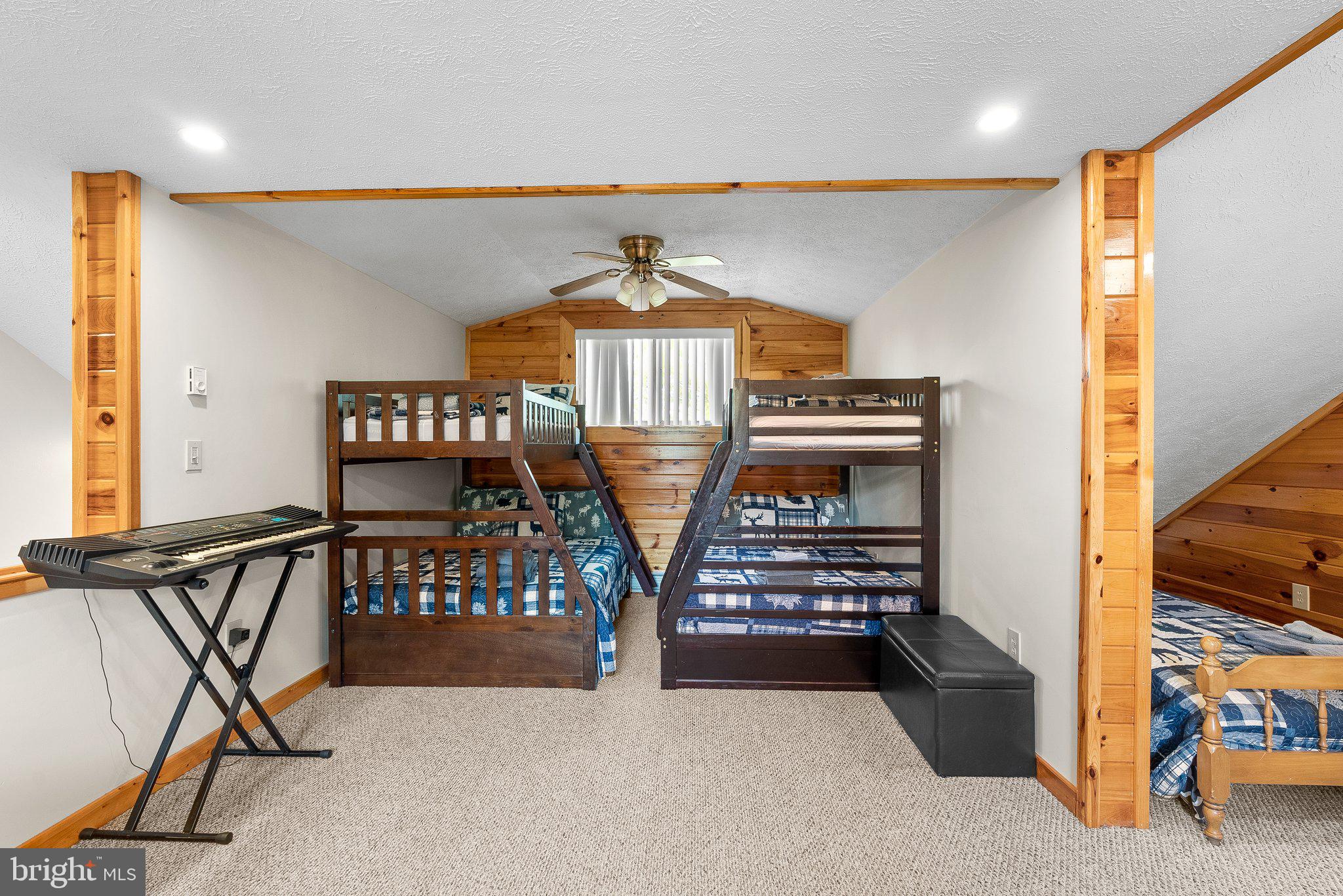 130 Jakes Dr