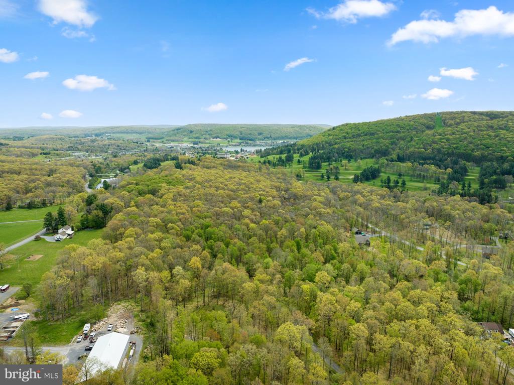 130 Jakes Dr