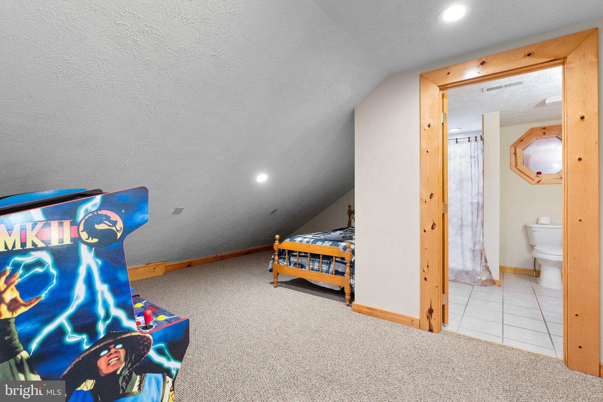 130 Jakes Dr