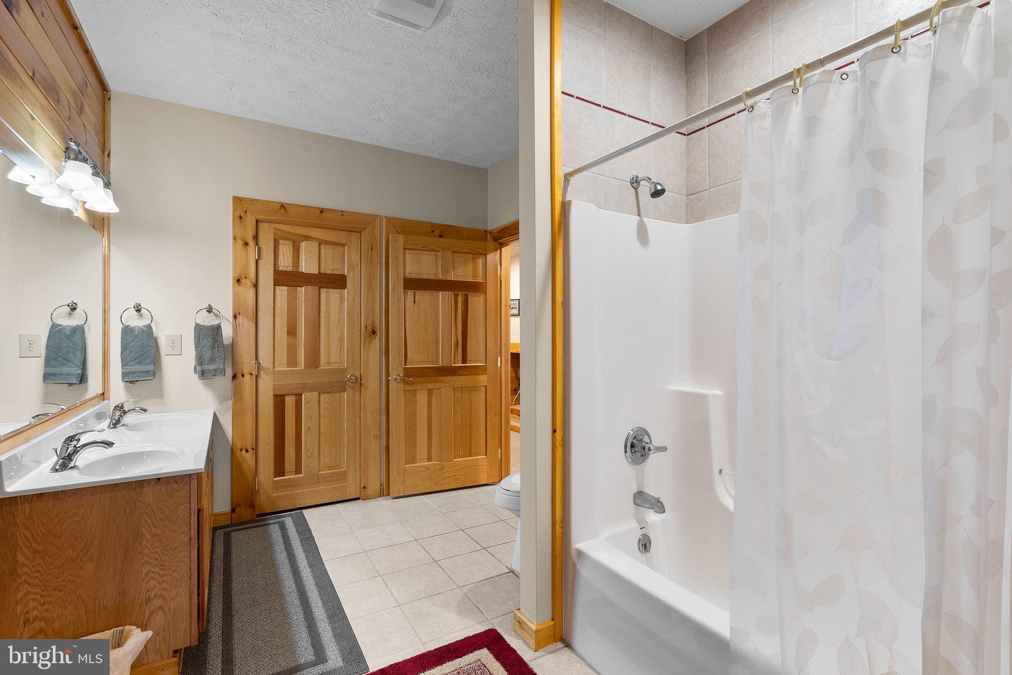 130 Jakes Dr