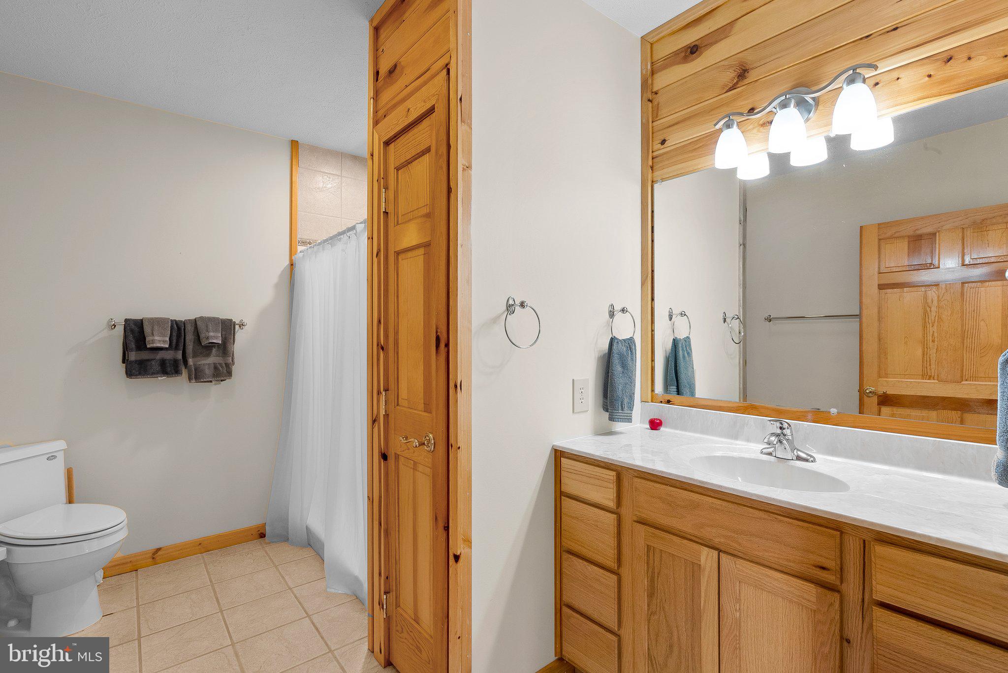 130 Jakes Dr