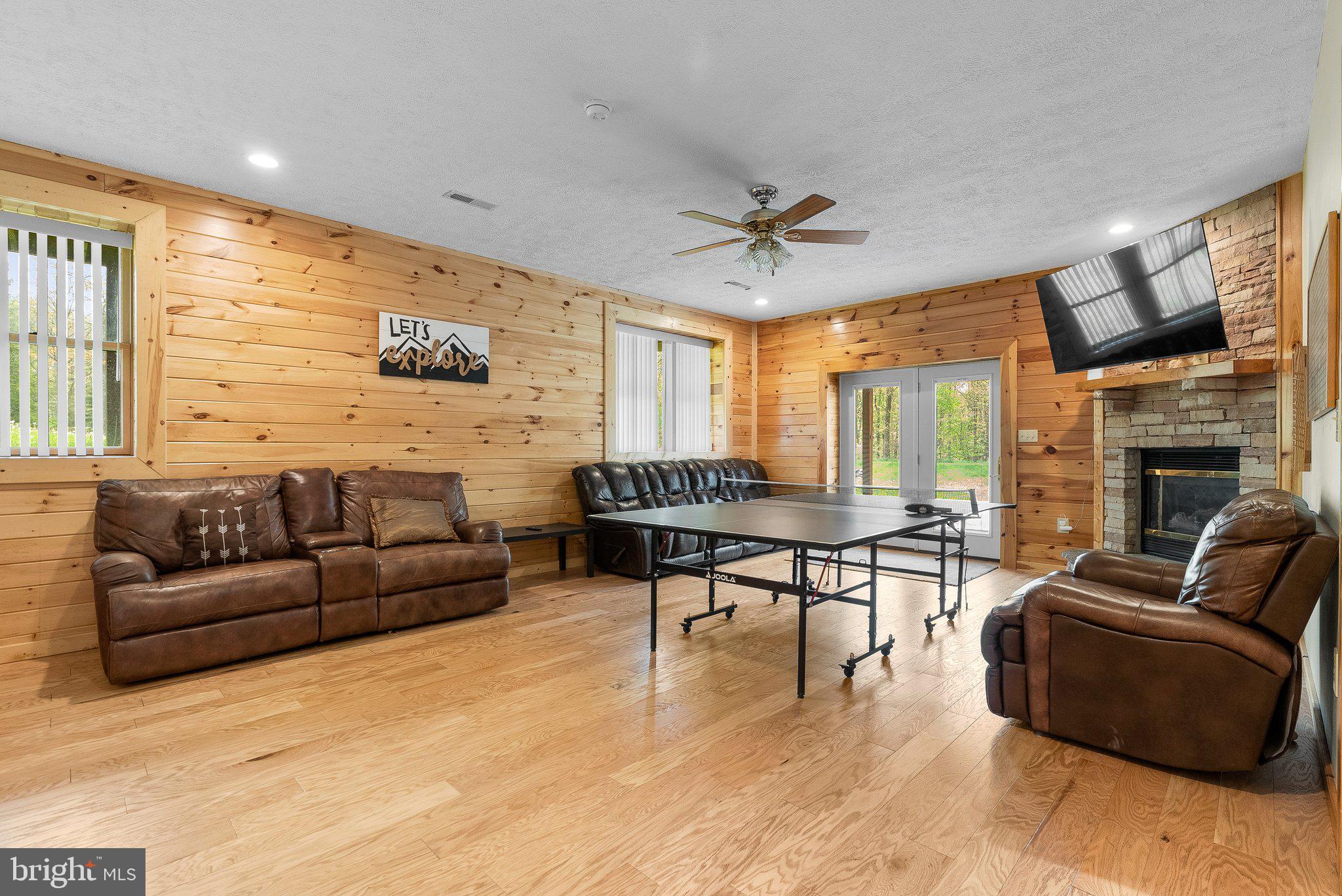 130 Jakes Dr
