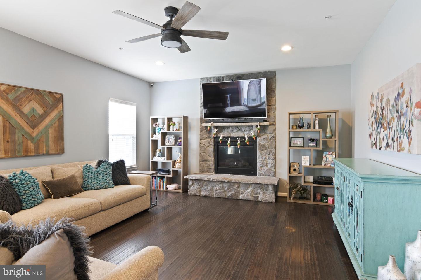 1111 Melissa COURT