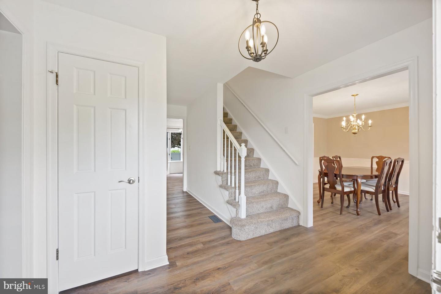 722 Paige Cir