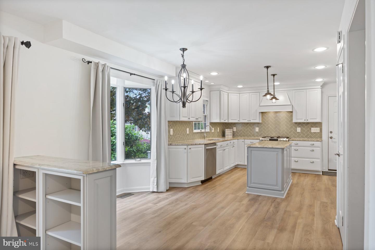722 Paige Cir