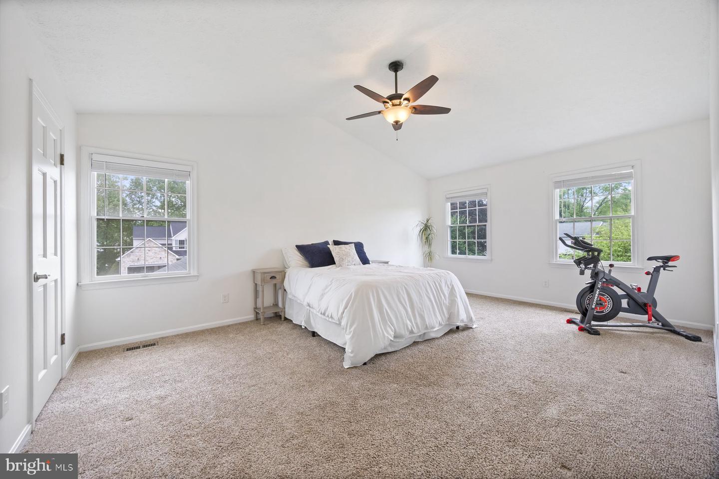 722 Paige Cir