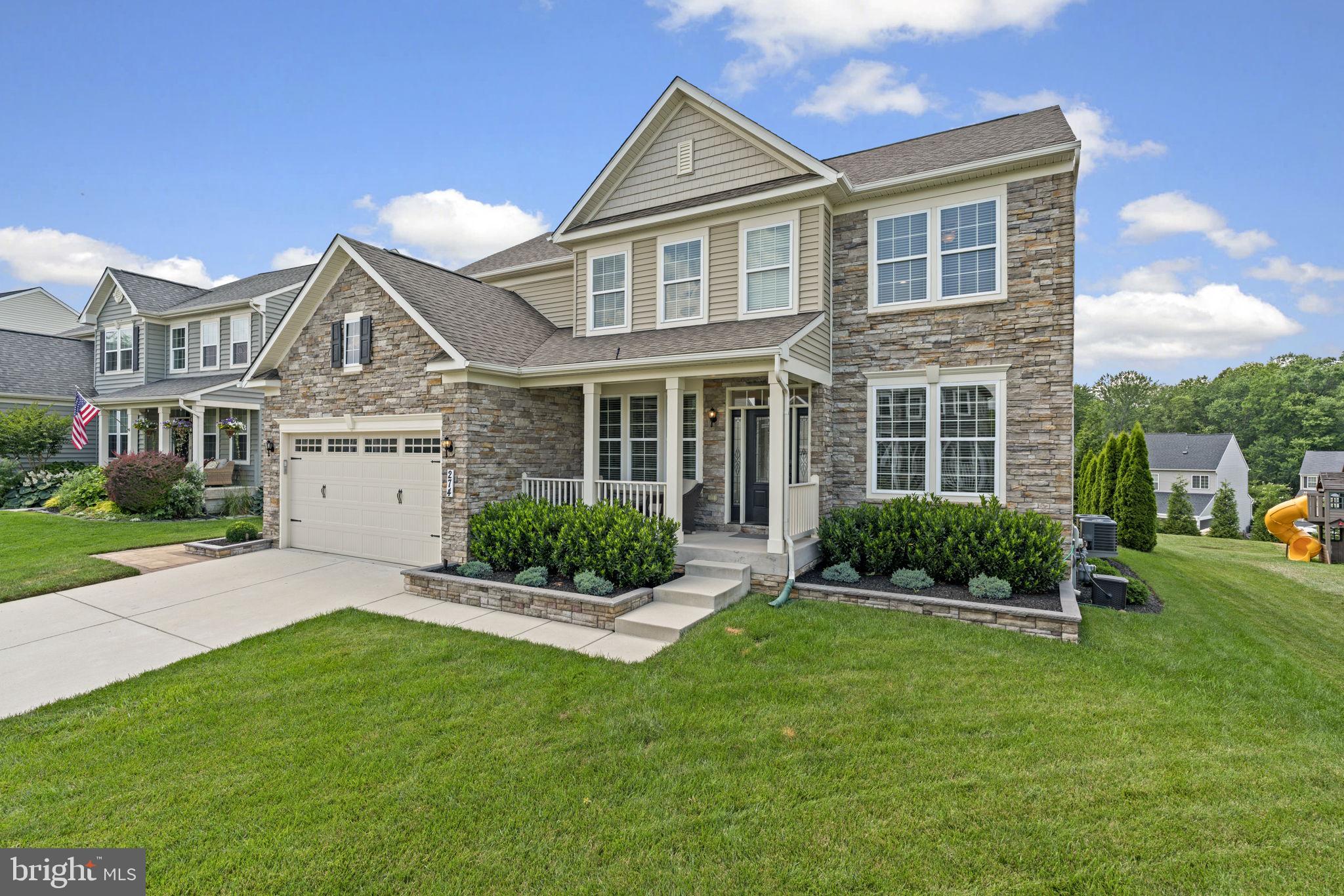 274 Henderson Rd