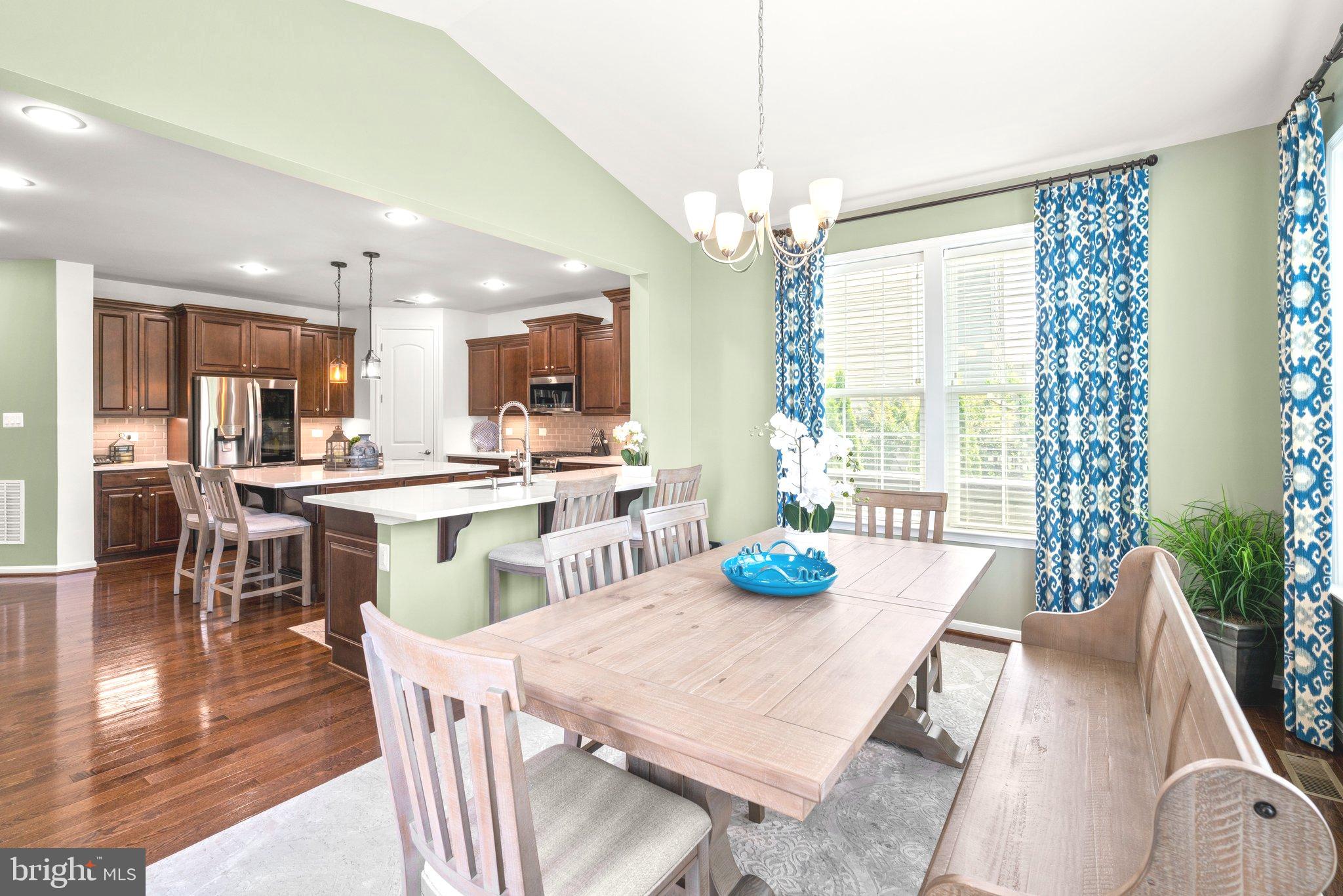 274 Henderson Rd