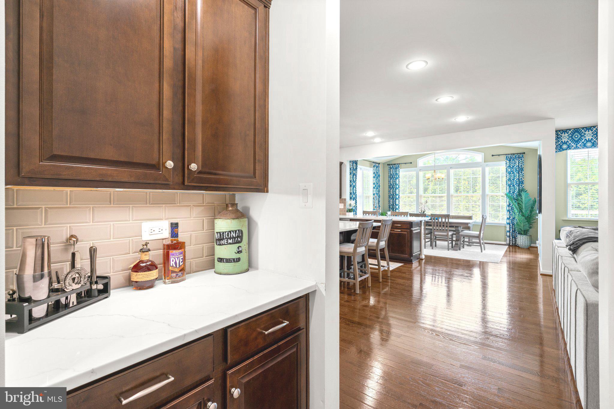 274 Henderson Rd