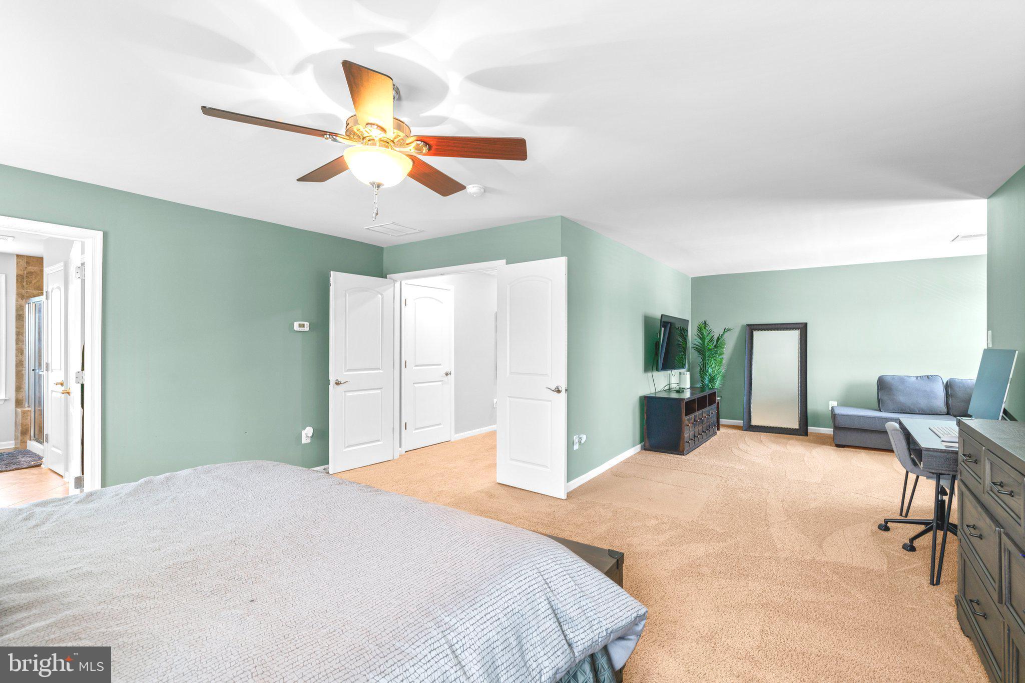 274 Henderson Rd