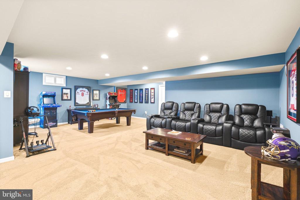 274 Henderson Rd