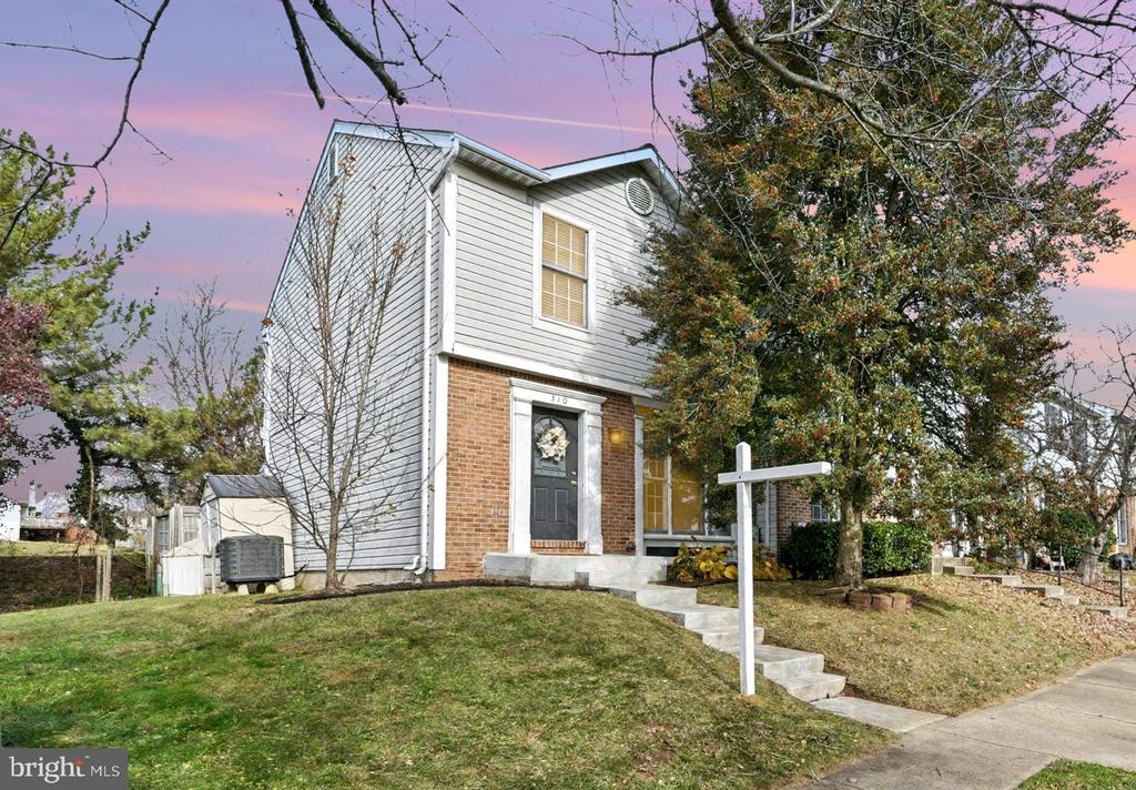 310 TALBOT COURT