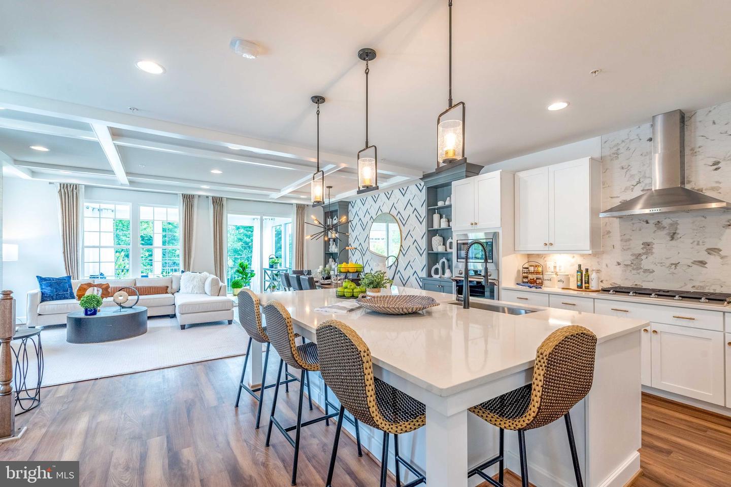 7335 Wildwood COURT