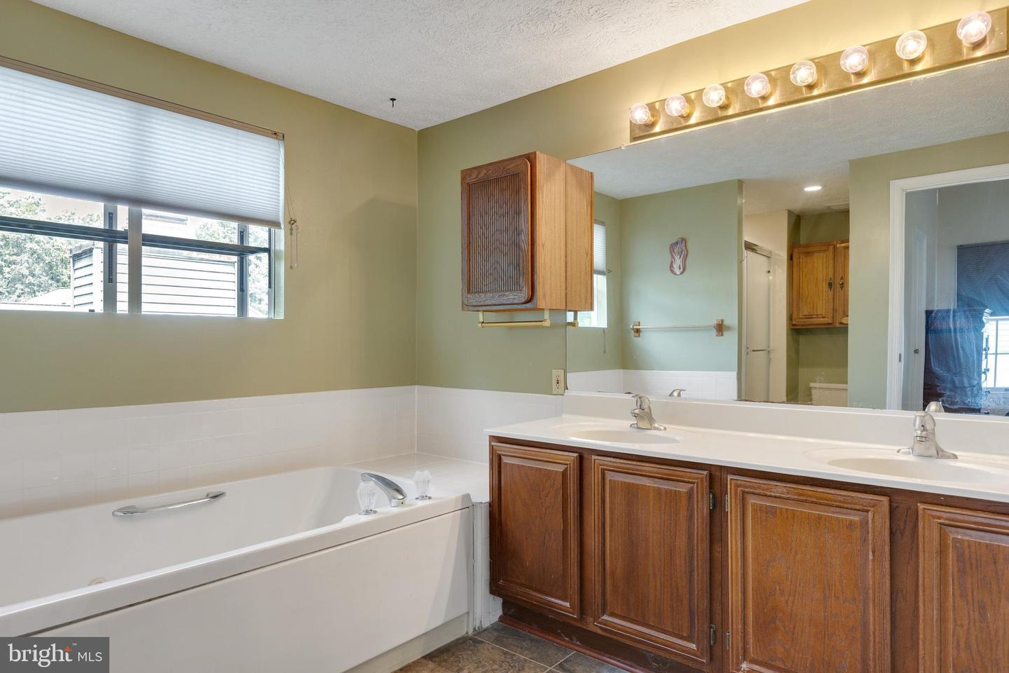 7108 Brandywine WAY
