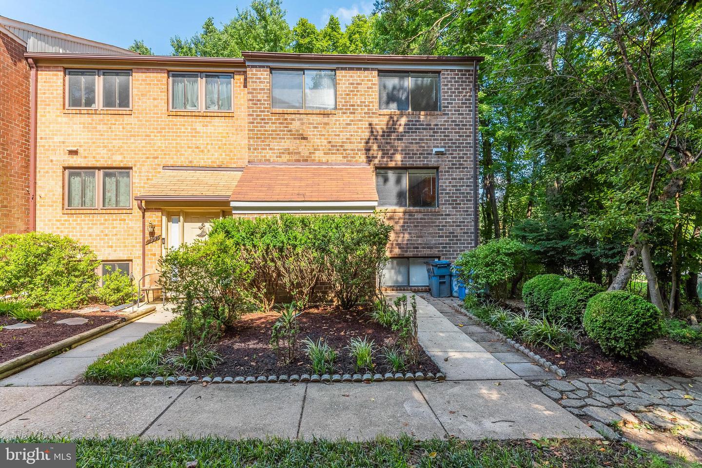 8981 Skyrock COURT