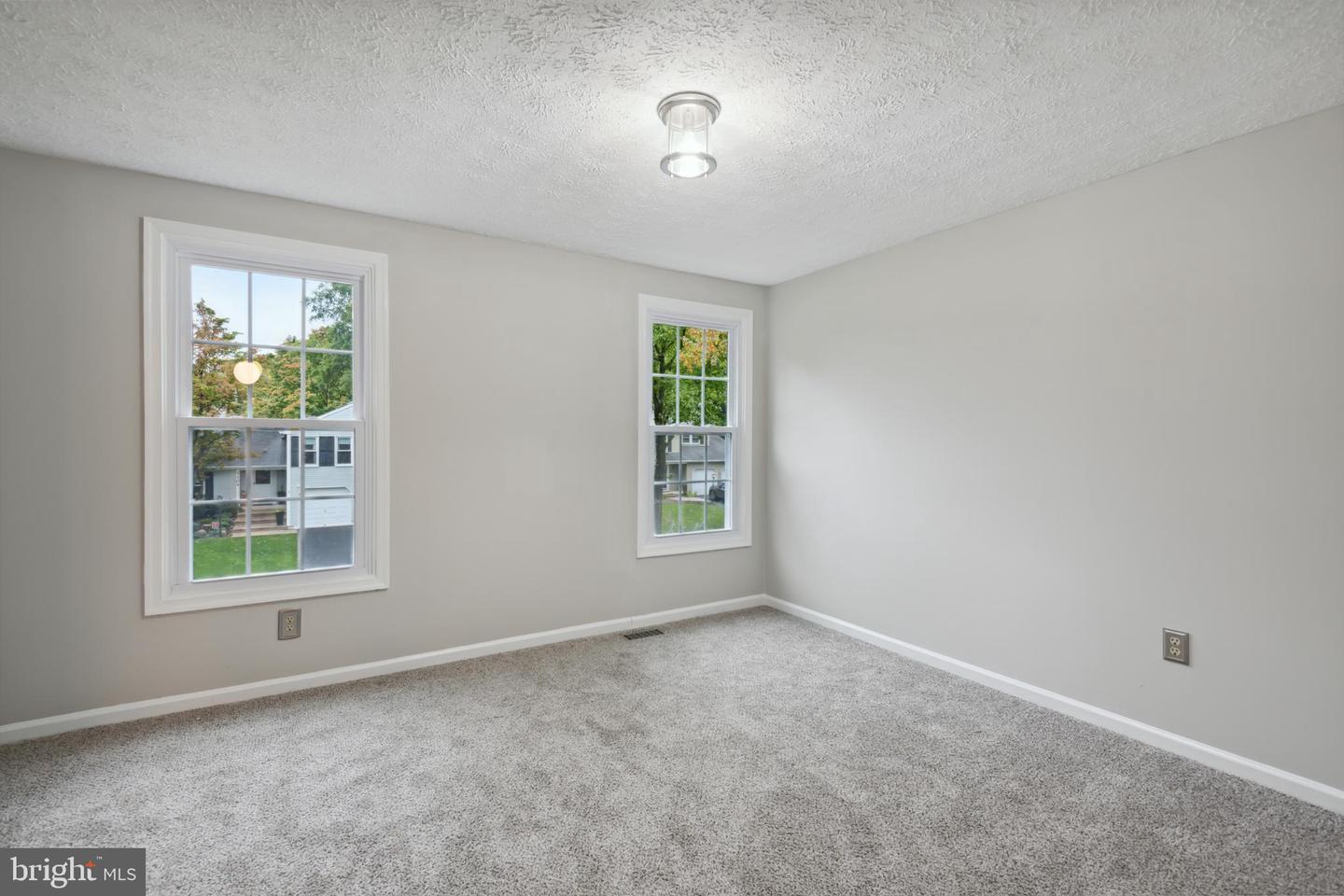 7103 Forest Green COURT