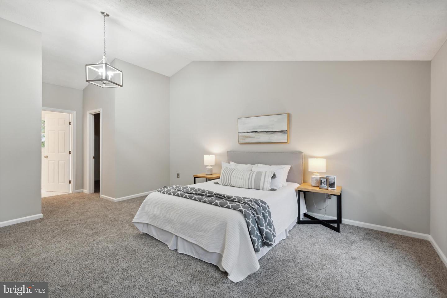 7103 Forest Green COURT