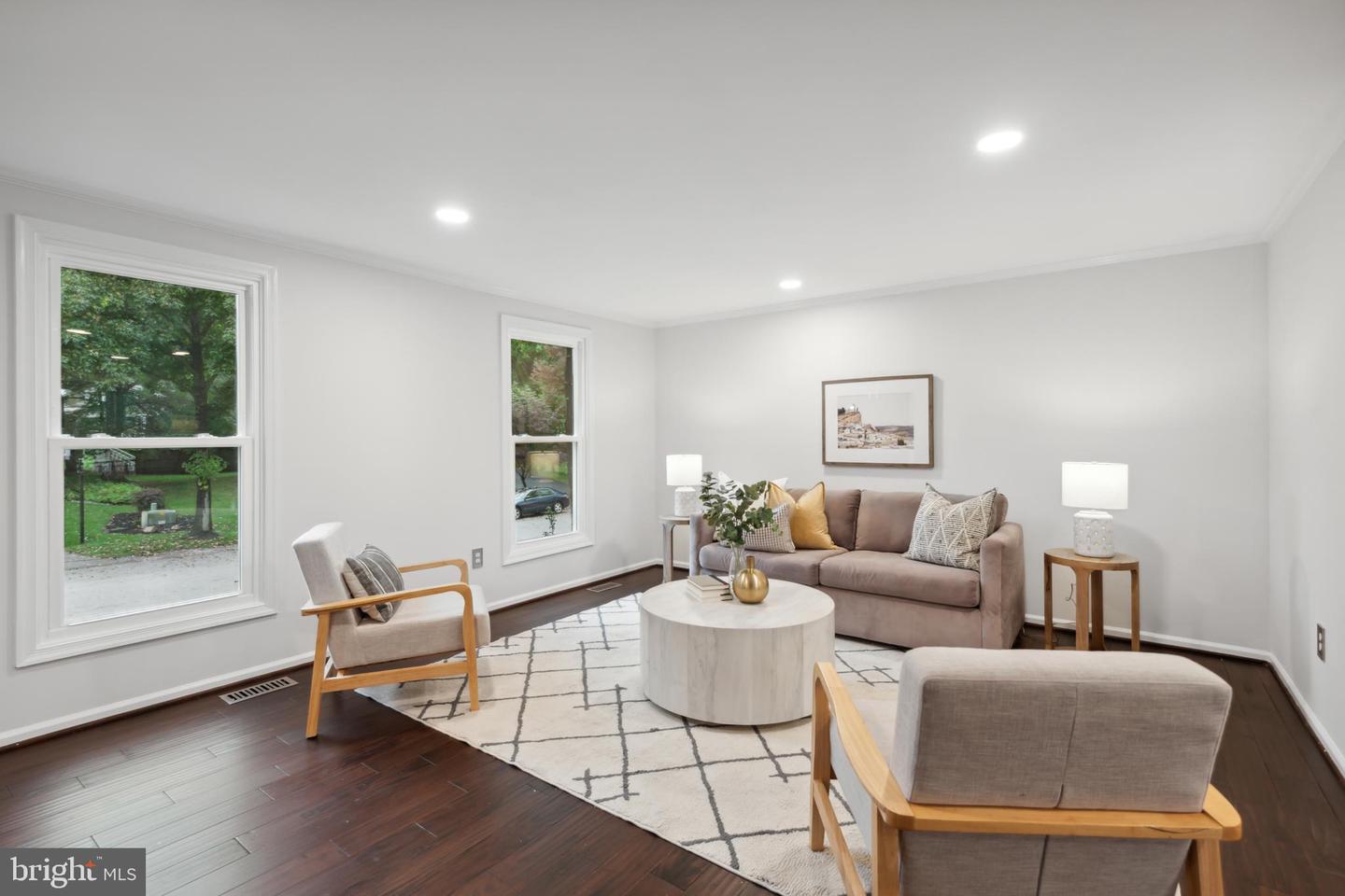 7103 Forest Green COURT