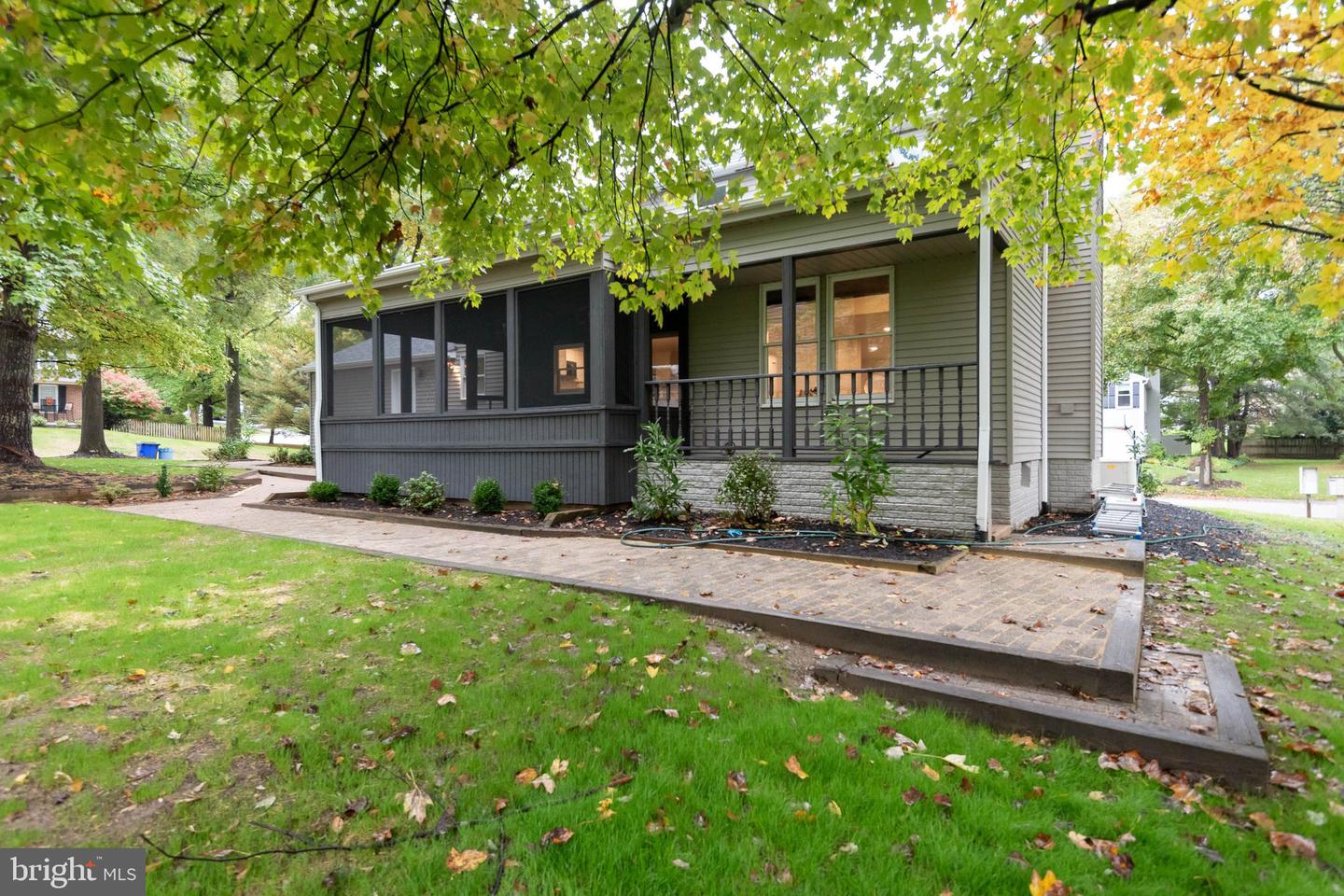 7103 Forest Green COURT