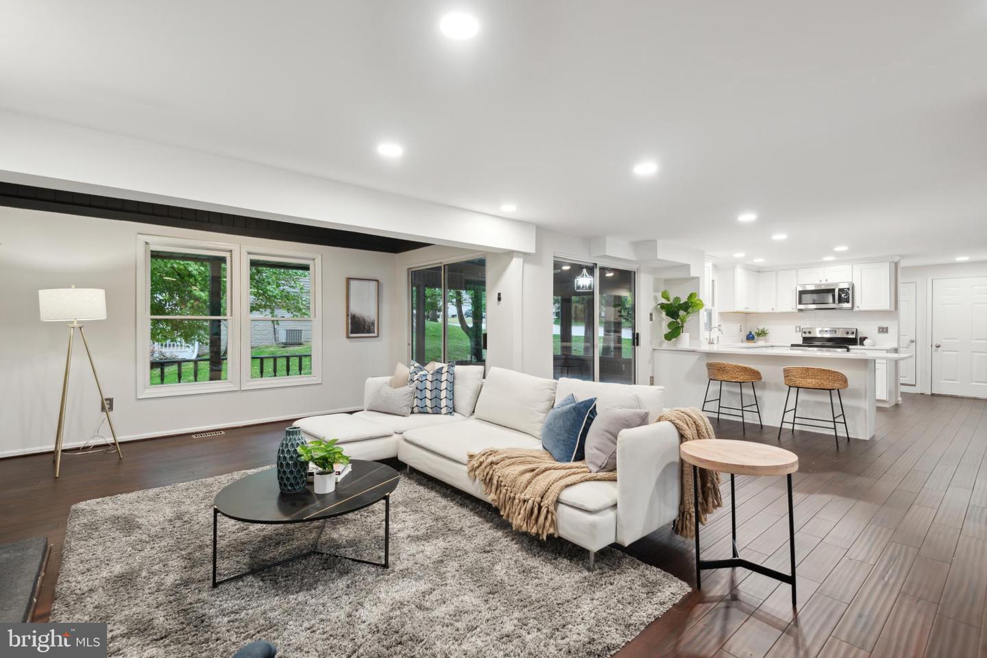 7103 Forest Green COURT