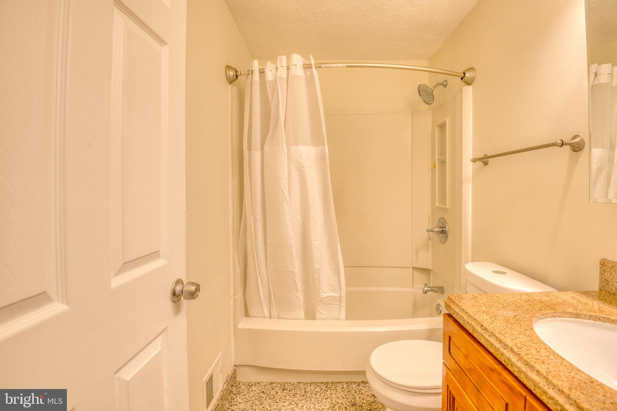 9220 Pinenut COURT