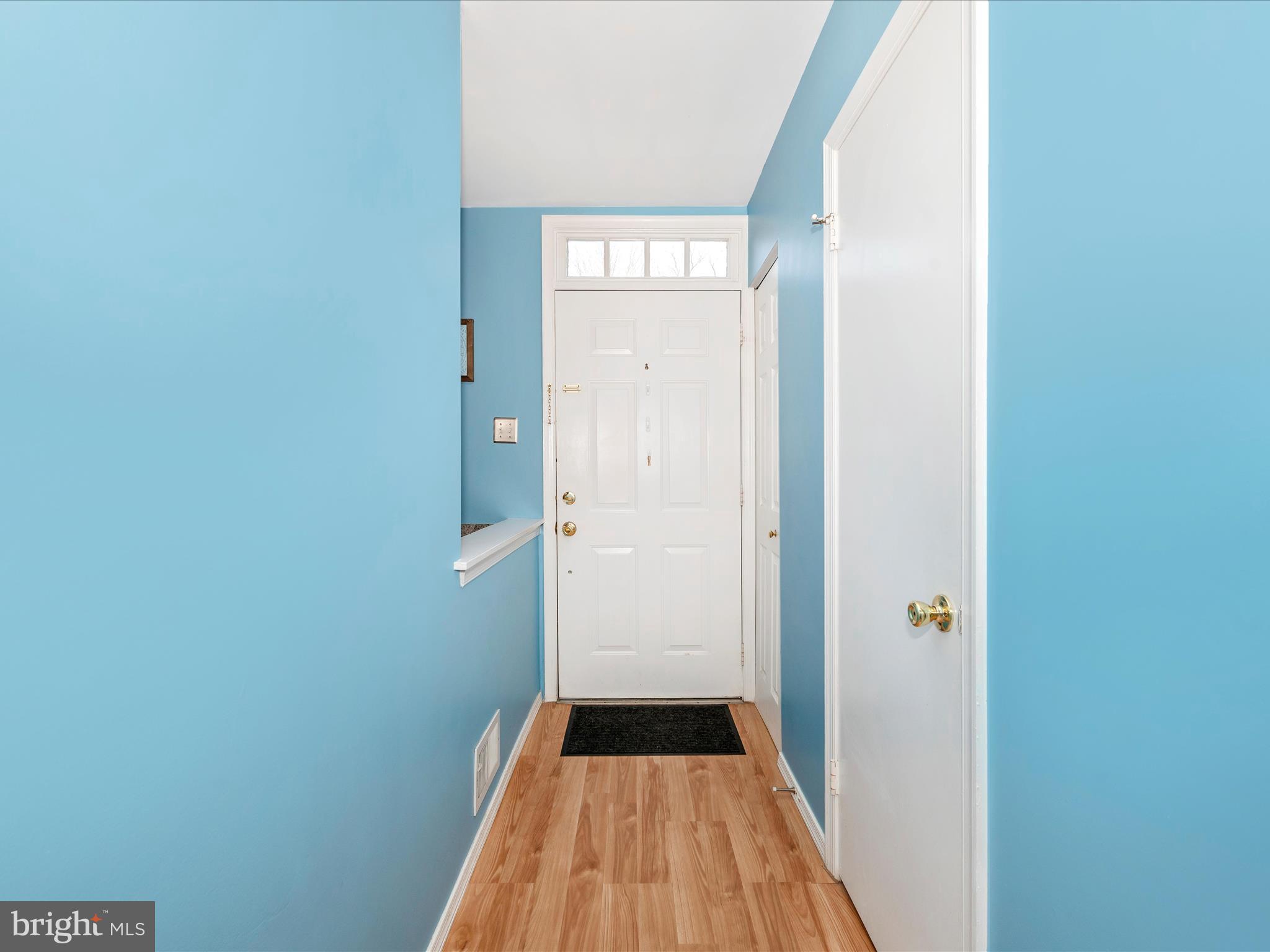 6462 Ducketts LANE Unit: 7-6
