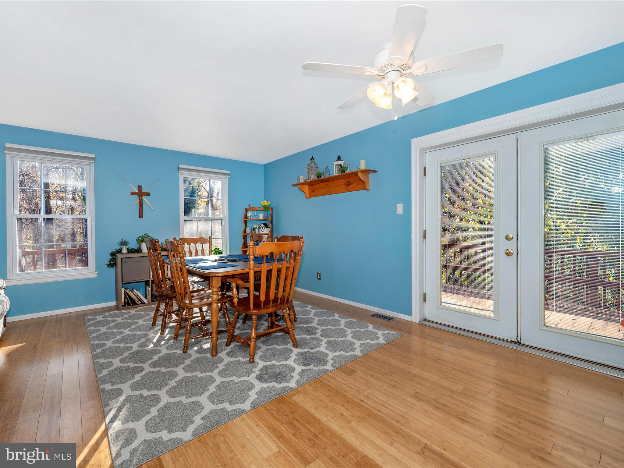 6462 Ducketts LANE Unit: 7-6