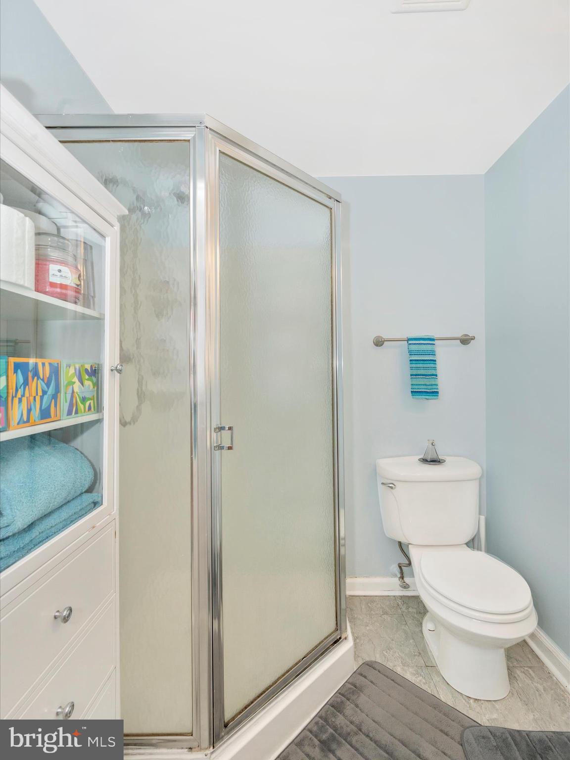 6462 Ducketts LANE Unit: 7-6