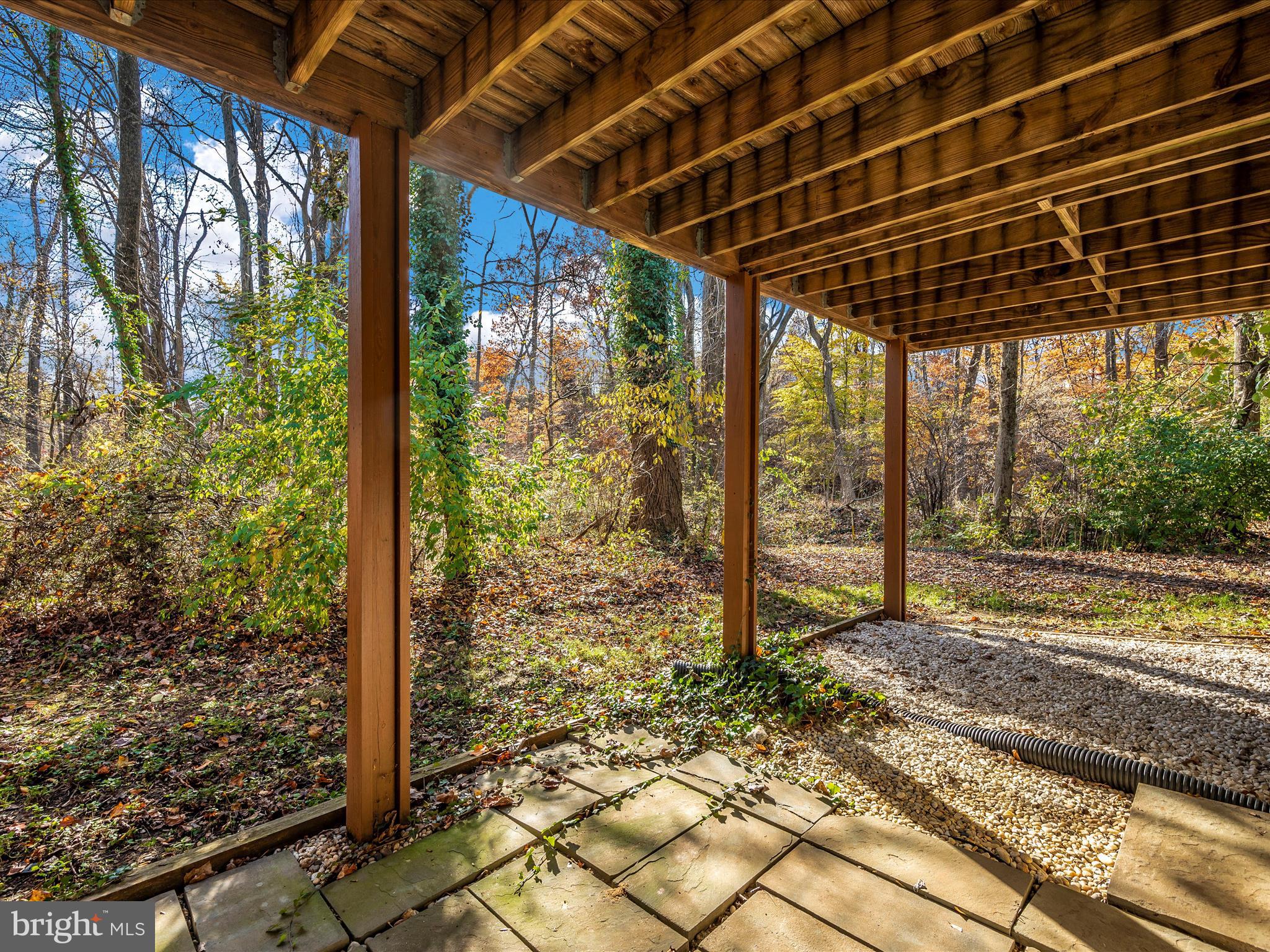 6462 Ducketts LANE Unit: 7-6