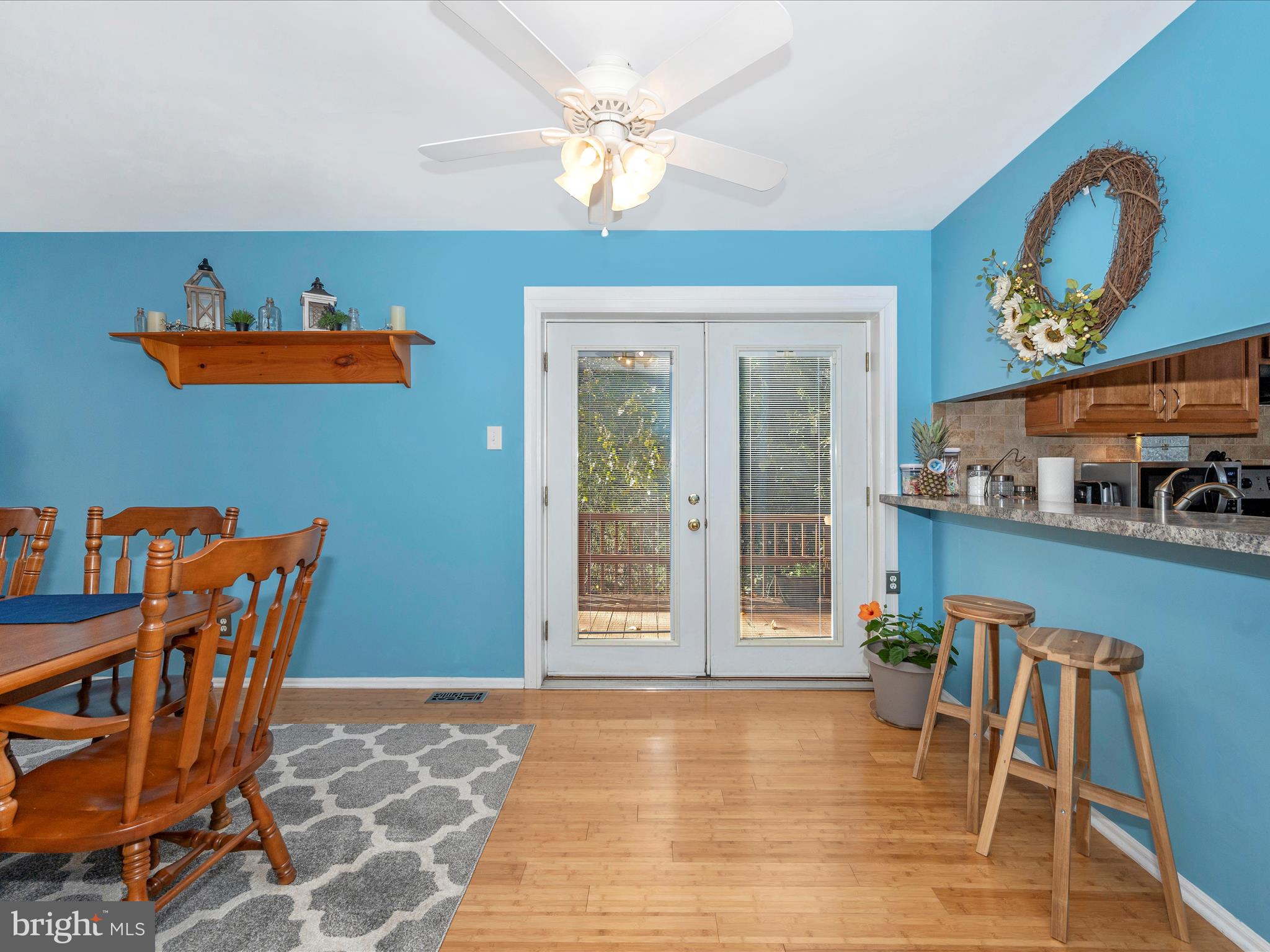 6462 Ducketts LANE Unit: 7-6