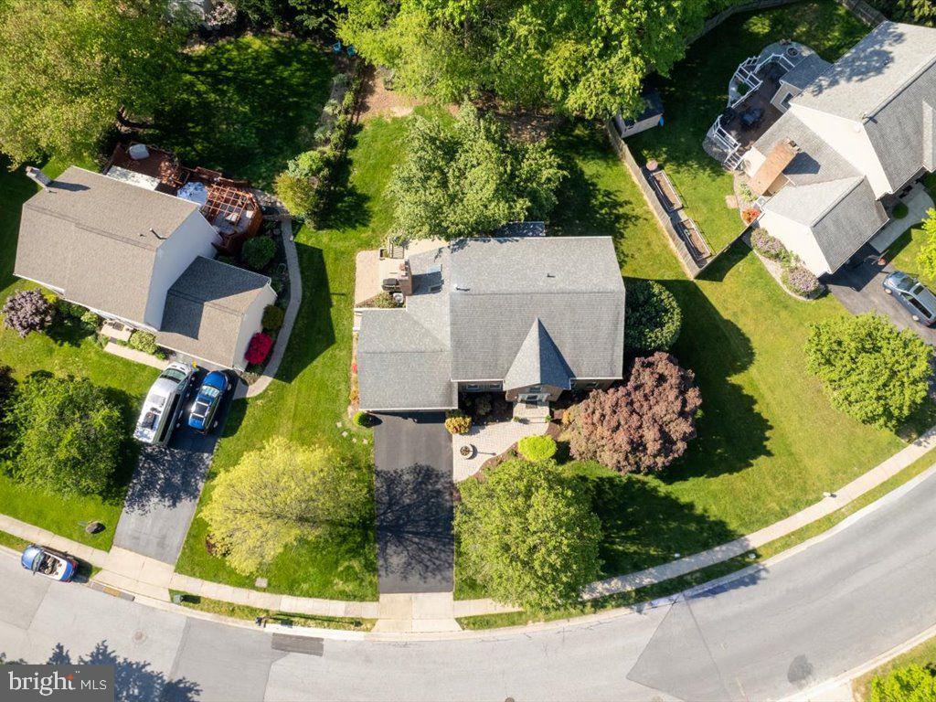 4561 Doncaster Dr