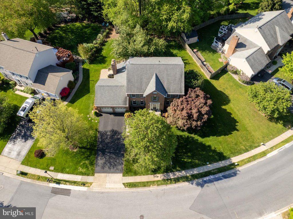 4561 Doncaster Dr