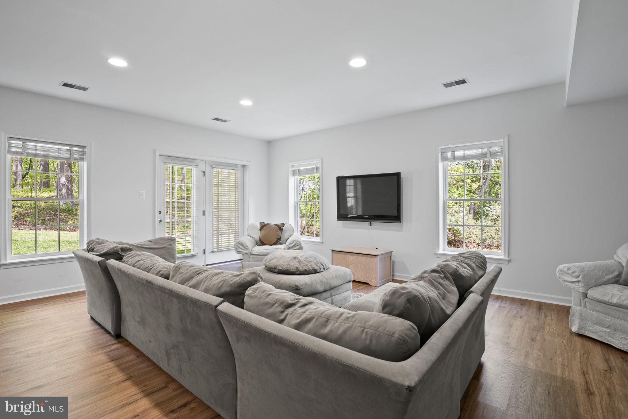10316 Princeton Cir