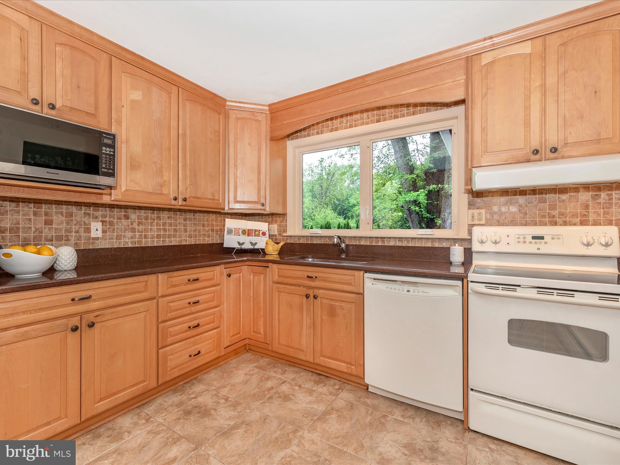 2918 Greenlow Ct