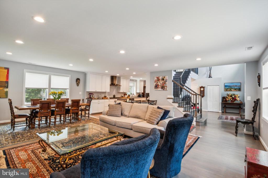 3959 Old Columbia Pike