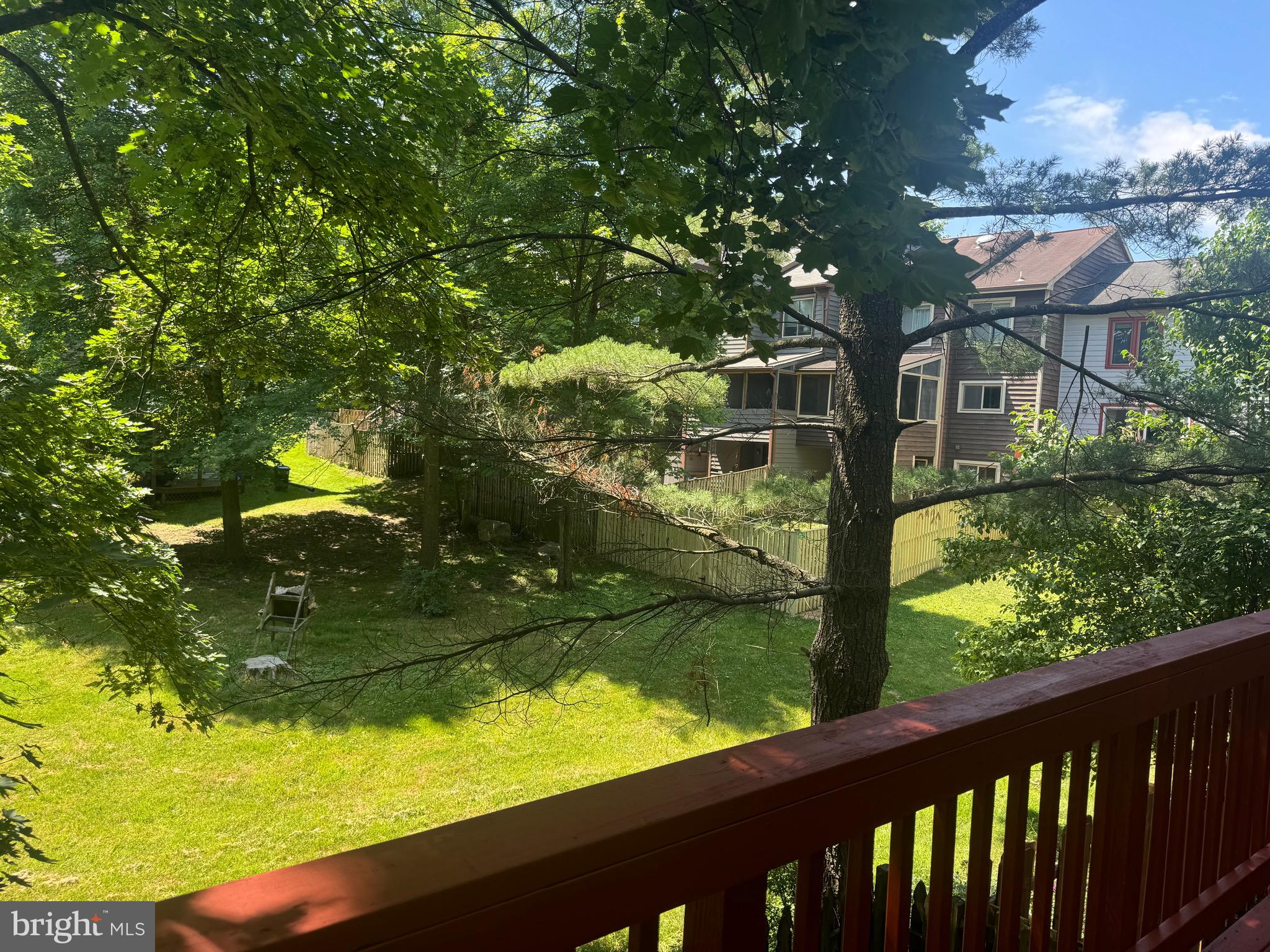 9728 SUMMER PARK COURT