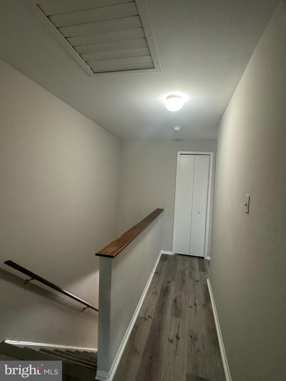 9728 SUMMER PARK COURT