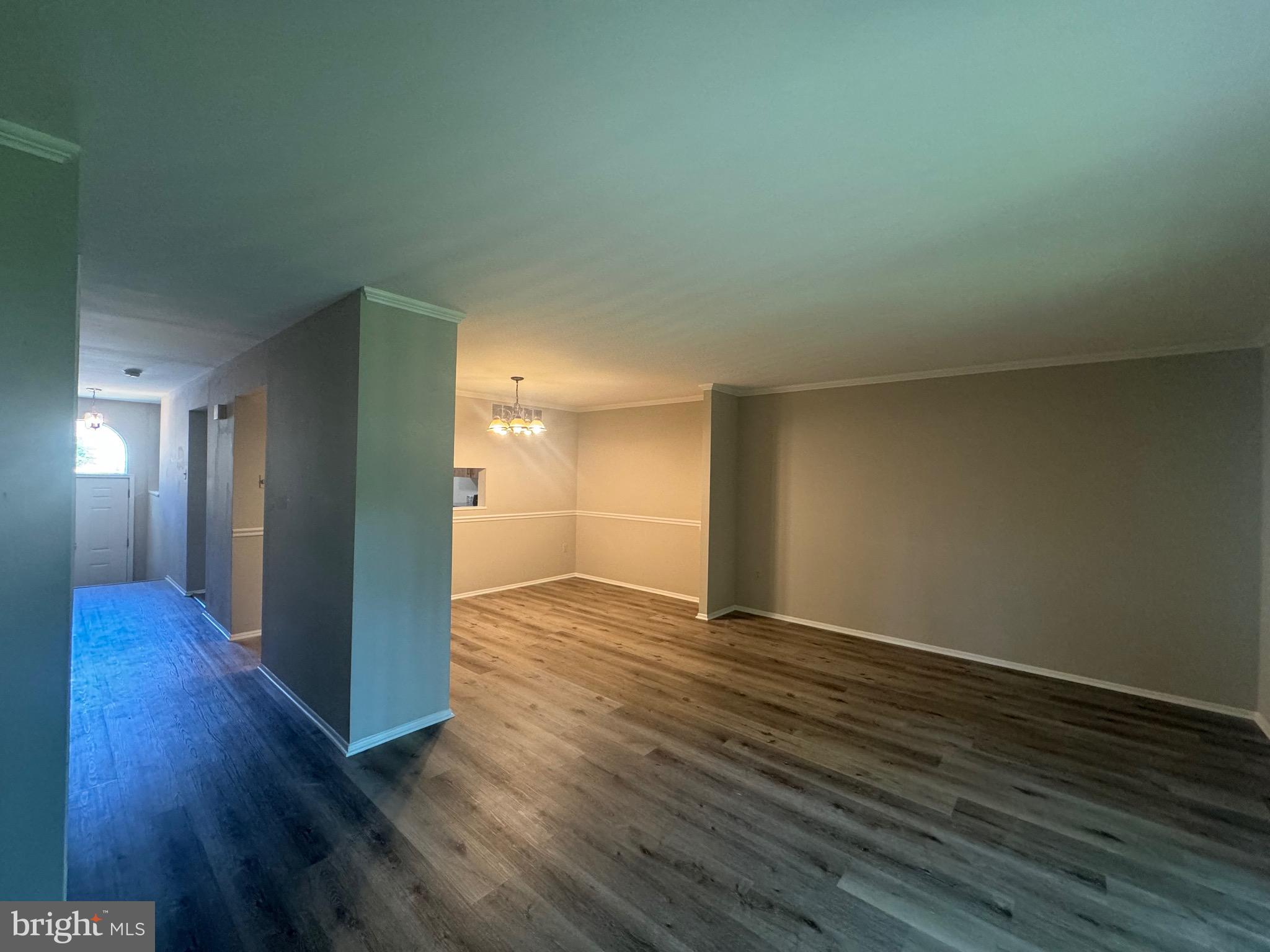 9728 SUMMER PARK COURT