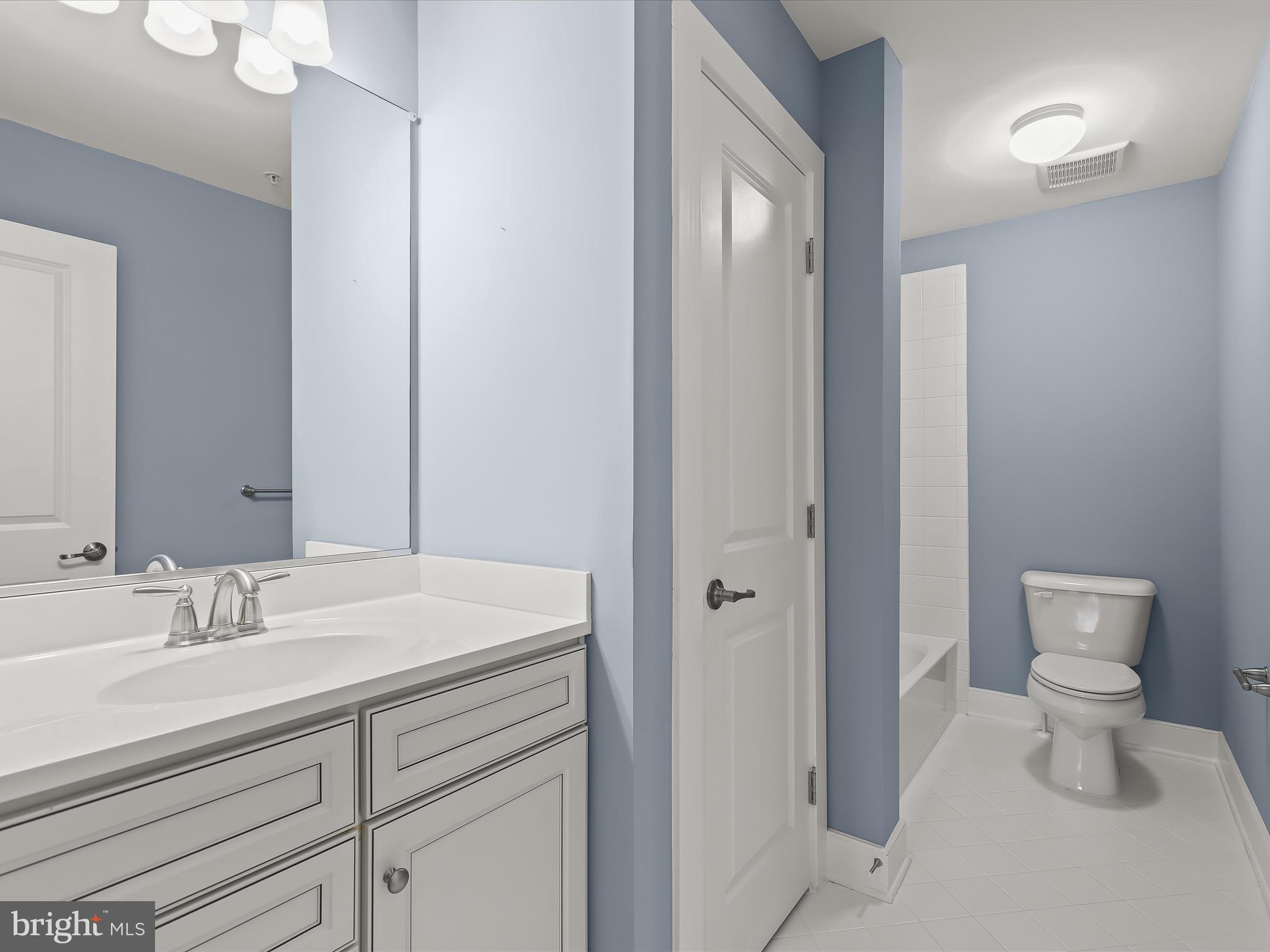 9902 SIMPLICITY COURT