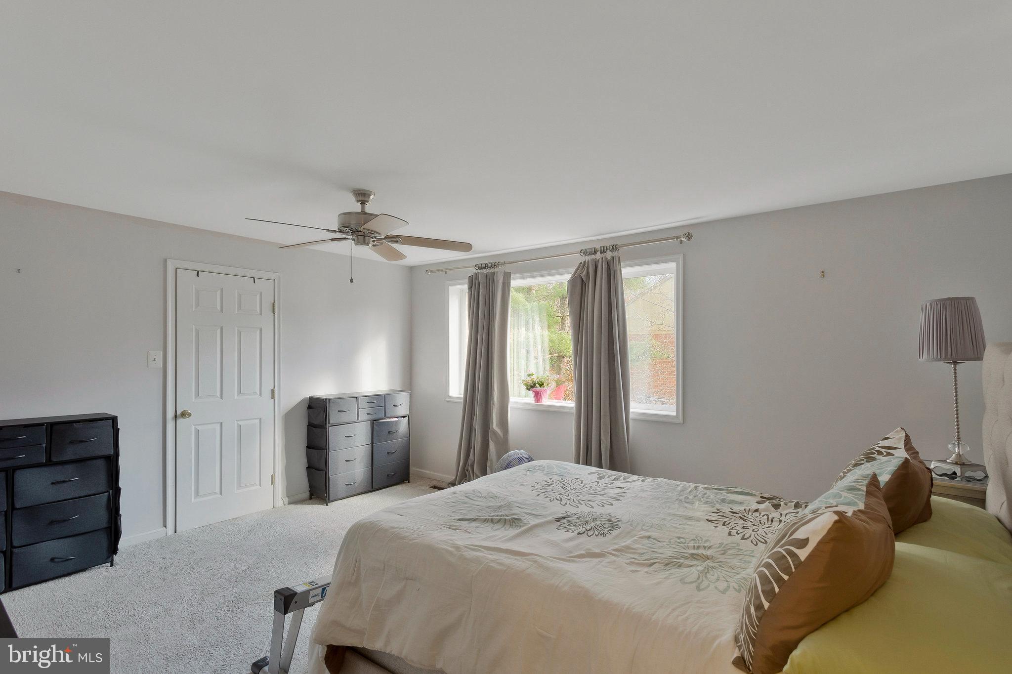 10641 High Beam Ct