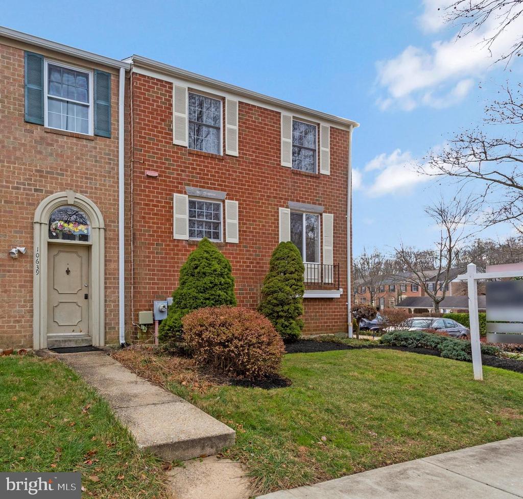 10641 High Beam Ct