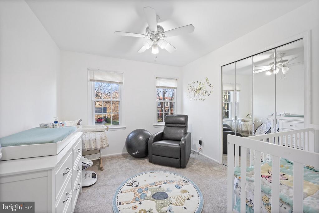 5642 LIGHTSPUN LANE