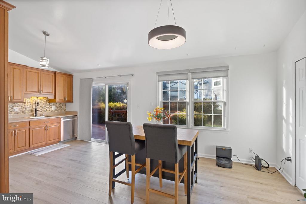 5642 LIGHTSPUN LANE