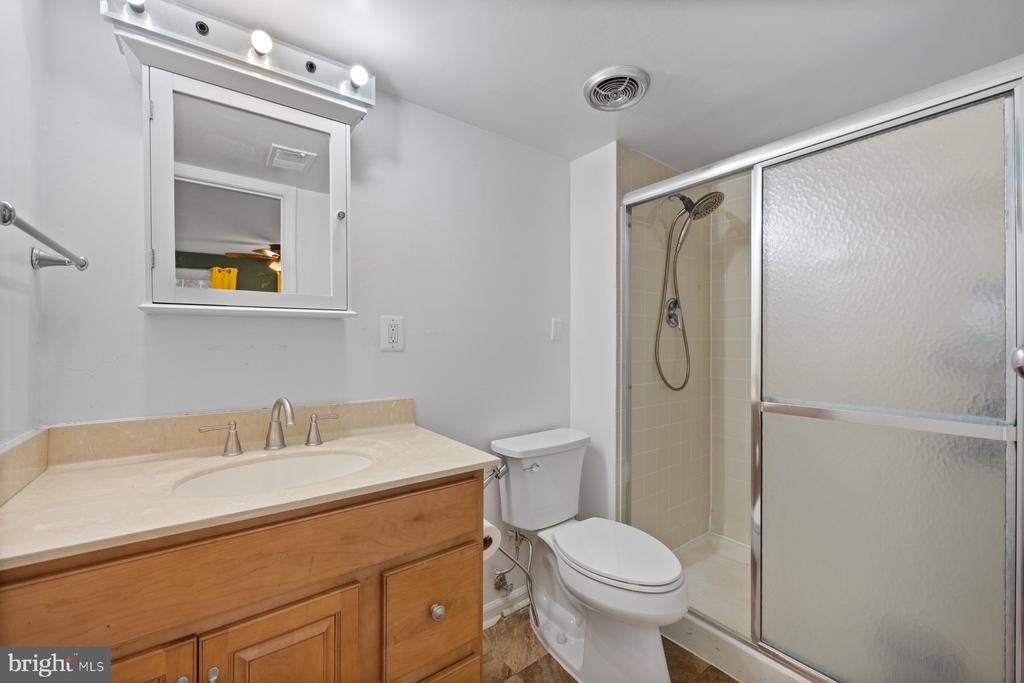 5642 LIGHTSPUN LANE