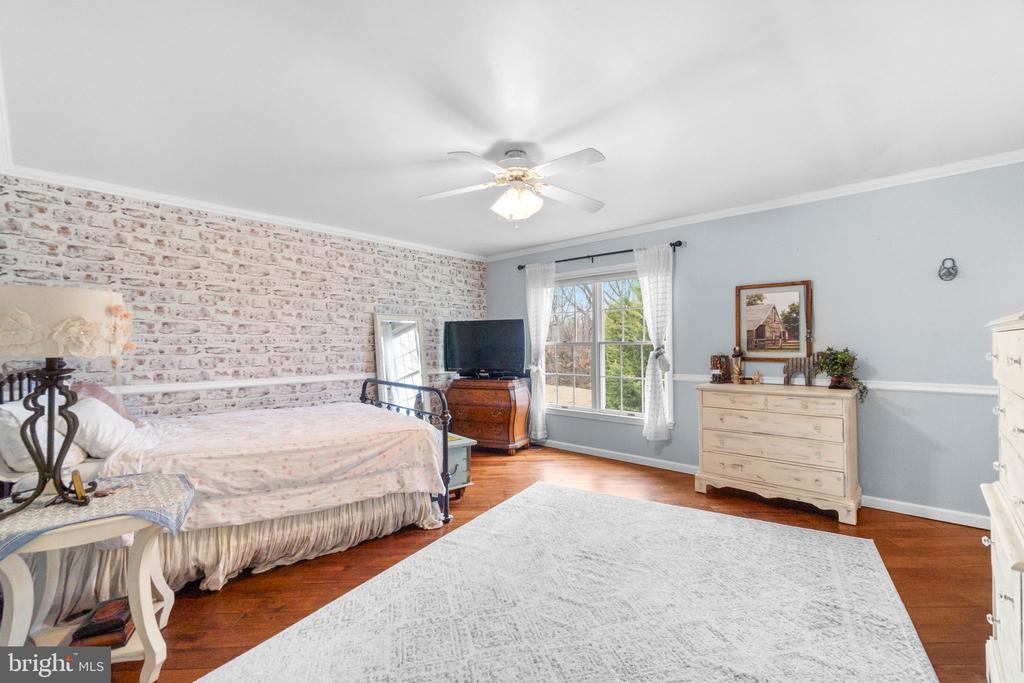 17425 Nursery Ct